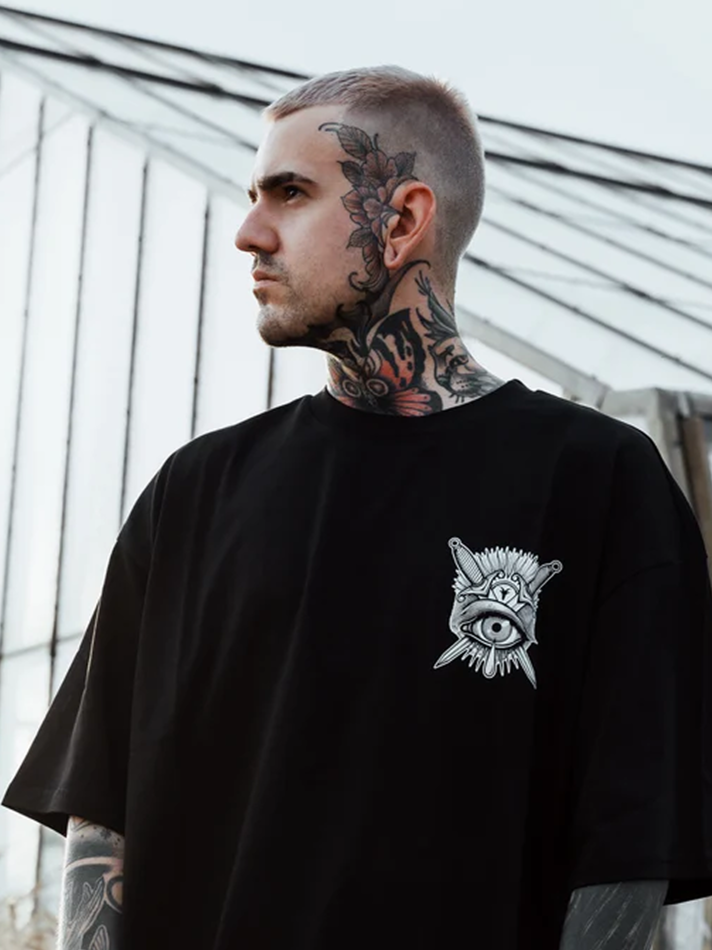 Think Twice (Black) - Regular T-Shirt